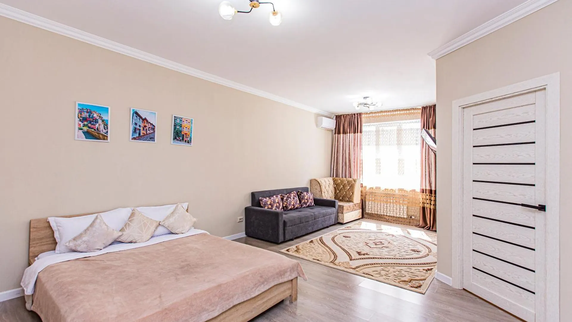 Удобная 2 Комнатная Квартира В Центре Алматы Apartment 0*, Almaty