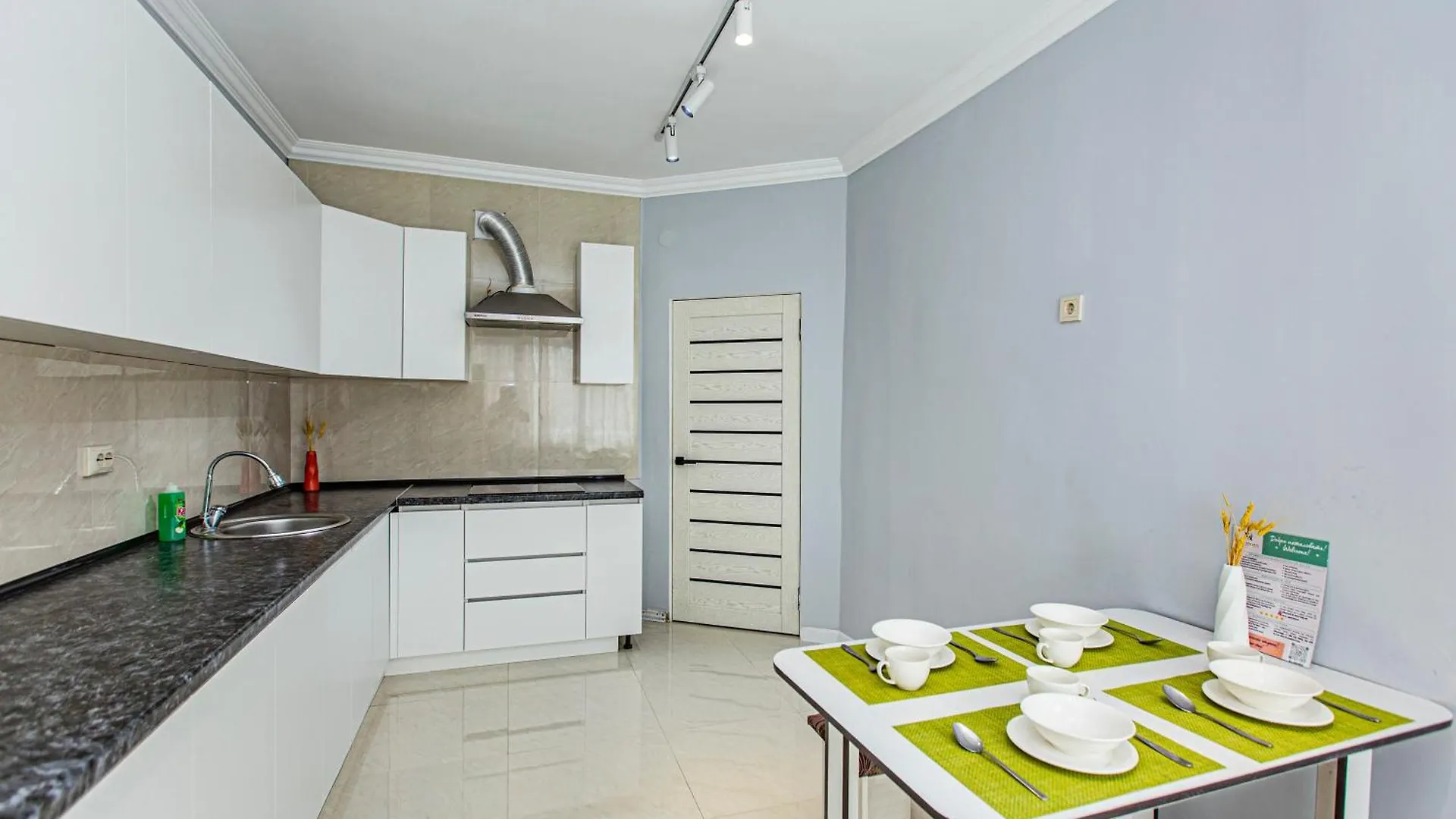 Удобная 2 Комнатная Квартира В Центре Алматы Apartment  Almaty